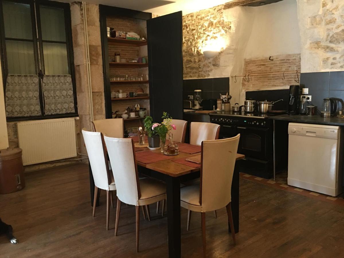 Townhouse 26 Chambres D'Hotes Civray Hotel 외부 사진